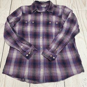 Duluth Trading Co Purple Plaid Western style Shirt pearl snaps Medium